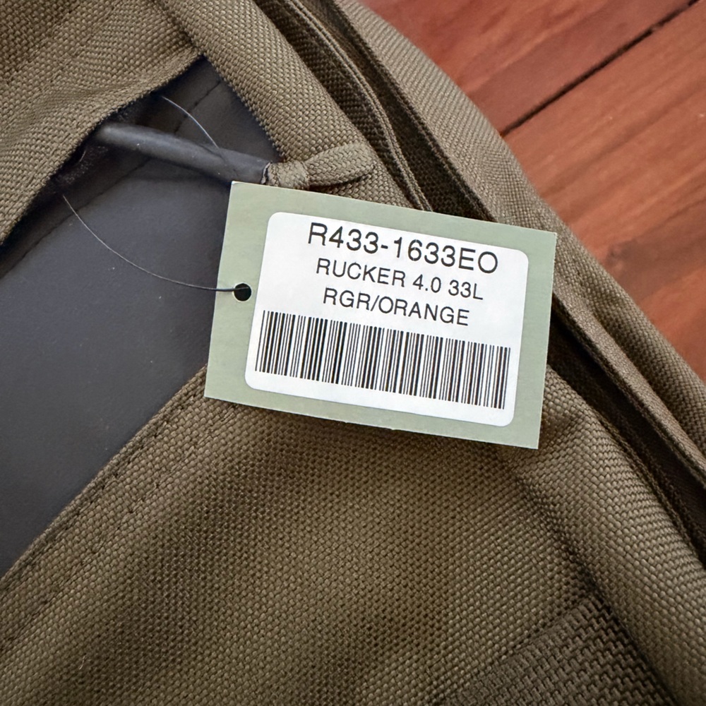Go Ruck Rucker 4.0 Green/Orange Backpack 33 L - Picture 3 of 4